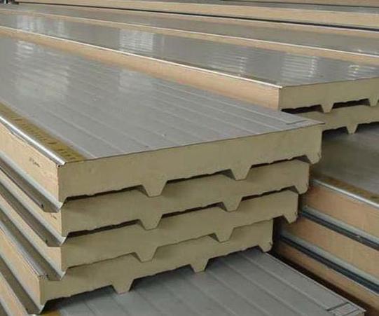 聚氨酯復(fù)合板 新型建筑材料之王，引領(lǐng)建筑革新浪潮