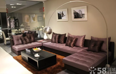 藝特佳家具城拆遷在即，松江泗涇上演清倉(cāng)大促，全場(chǎng)1-3折引客潮